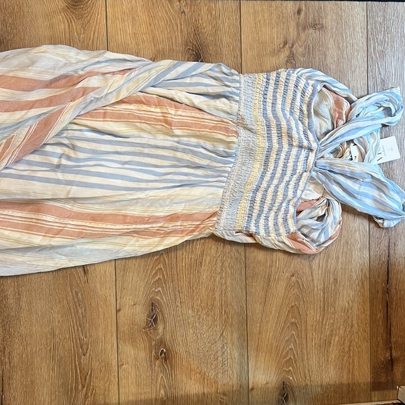 New Vici maxi dress - Picture 2 of 2